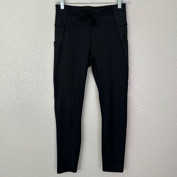 Fabletics Ultracool Black Shine Panel 7/8 Athletic Leggings - Picture 2 of 12